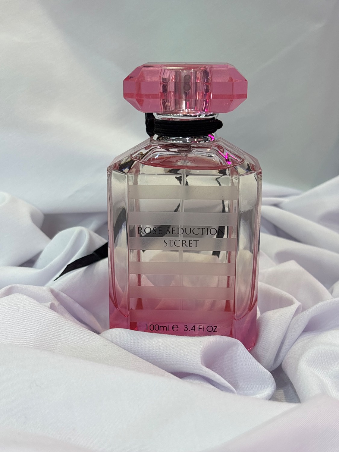 عطر زنانه رز سدکشن سکرت فراگرنس ورد Fragrance World Rose Seduction Secret Eau de Parfum