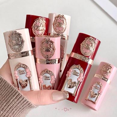 رژگونه مایع سلطنتی جیجی بیر طرح فلاور نوز Ge Ge Bear Royal Liquid Blush – Flower Nose